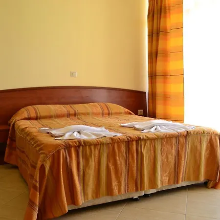 Aparthotel Palazzo Sluneční pobřeží