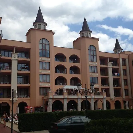 Lägenhetshotell Palazzo Slăntjev Brjag